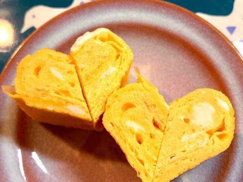 お弁当にハートの卵焼き♡